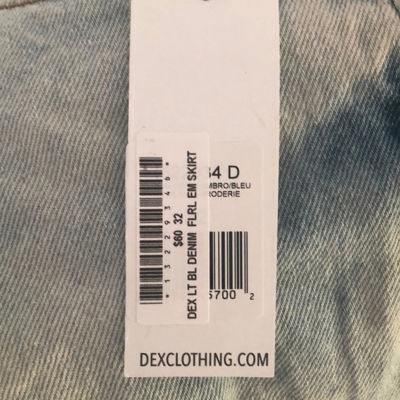 Jean Skirt with tags still on - Picture 3 of 3